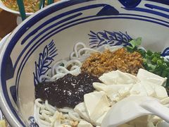 -蜗牛小馆醉乡民谣云南菜(惠新西里店)