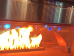 -城市大道红炉披萨烘焙坊