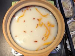 -楼上大排档·顺德菜·粥水·鱼生(苗栗路店)
