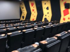 -至潮影城(庆春路锦和大厦店)