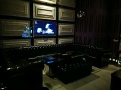 -皇马纯KTV·量贩·聚会(民治店)