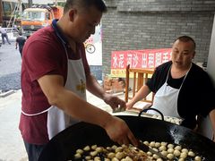 邓师傅-邓记新一代糖油果子(四川煤管局供销公司职工宿舍店)