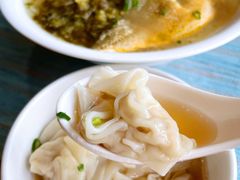 黄鱼馄饨-洪大妈·黄鱼面(金山嘴渔村店)