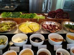 -圣丰索菲特·2 On 988 Café 自助餐厅