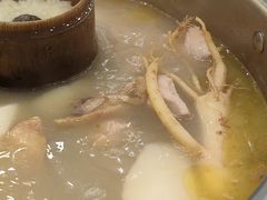 -朴小妹人参鸡汤火锅(长白山万达店)
