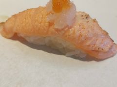 大满足炙烧三文鱼亲子寿司-元气寿司(东方宝泰店)