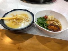 -牛华八婆麻辣烫(龙湖U城店)