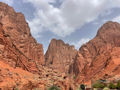 -天山神秘大峡谷