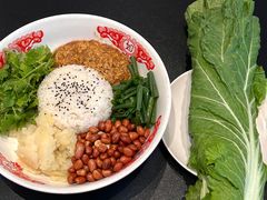 -红东阁东北菜烤肉酒馆(CROSS万象汇店)