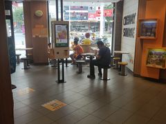 大堂-麦当劳(列东店)