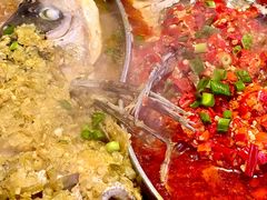 -阿瓦山寨·湘菜现炒·剁椒鱼头王(咸阳总店)