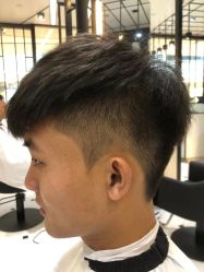 点击看大图 -HAIR CORNER