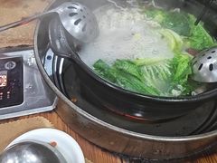-濠轩阁特色生蚝火锅(水湾路店)
