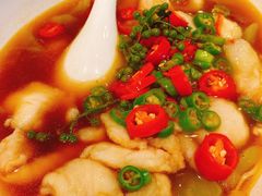 鲜椒水煮鱼-鹿港小镇(金虹桥国际中心店)