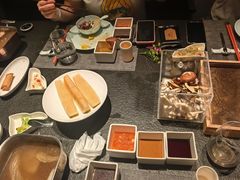 -左庭右院鲜牛肉火锅黑金店(陆家嘴中心店)