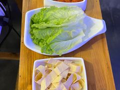 -小小河边鱼(天润城店)