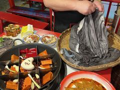 -厂花素芬九宫格火锅(银泰店)