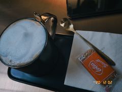 拿铁-黑胶星球(华发中城商都店)