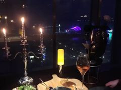 店内布置-VENU+海景酒廊