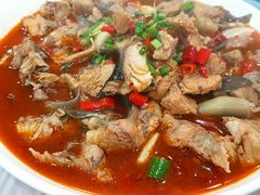 飘香水煮鲶鱼-巴蜀飘香川菜馆(无锡大饭东湖滨路酒吧街店)