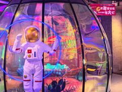 -肥小宝·金牌油焖大虾(襄阳龙虾地标店)