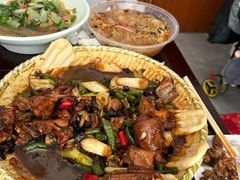 -闯关东东北农家菜(崂山石老人店)