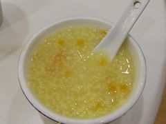 -乐悠游亲子游泳俱乐部