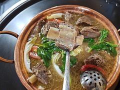 -银同牦牛肉火锅