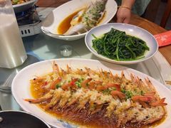 -松沪名灶·豆浆鱼头·新上海菜(飞航吾悦广场店)