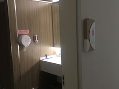 -广州市白云区图书馆