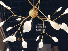 -ZING COFFEE 镜咖啡