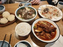 -金莹丸子汤清真(朝外SOHO店)