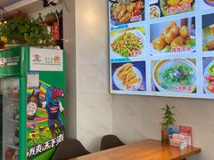 -梁姐啤酒鱼(兴坪古镇店)