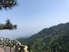 -罗田薄刀峰风景区