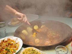 -鱼窝棚柴火铁锅炖(富山屯店)