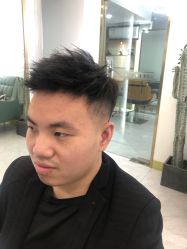 -发饰美男士增发补发假发定制店