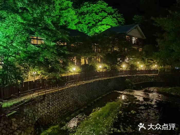 月光园游月山庄图片