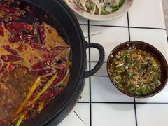 -扎起市井老火锅(乐山总店)