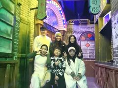 -荒岛实景沉浸密室(江汉路1店)