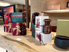 -théATRE 茶聚场(王府中環店)