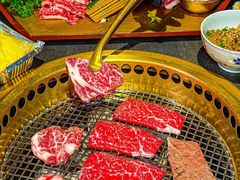 -铭牛烧肉·和牛海鲜自助(高新月牙湖店)
