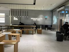 大堂-喜茶(杭州滨江宝龙店)