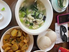 -芦茨金富饭庄·25年老字号·专做稻草鸡