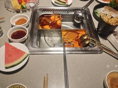 -海底捞火锅(宝龙广场夜宵主题店)