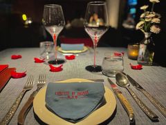 -弦月窗LUNETTE BY AMANDA(复兴路店)