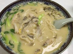 -明呈黄鱼面馆(斜土路店)
