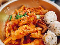 辣烤鸡爪-富乐满韩国正宗炸鸡韩国料理(虹泉路店)