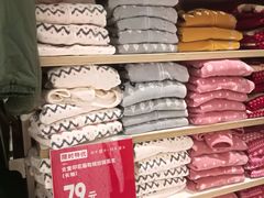 -优衣库(北京万柳华联购物中心店)