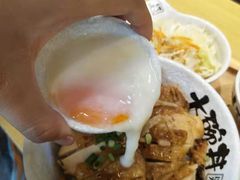 -熊吞·大碗丼烧肉饭(济宁万达广场店)