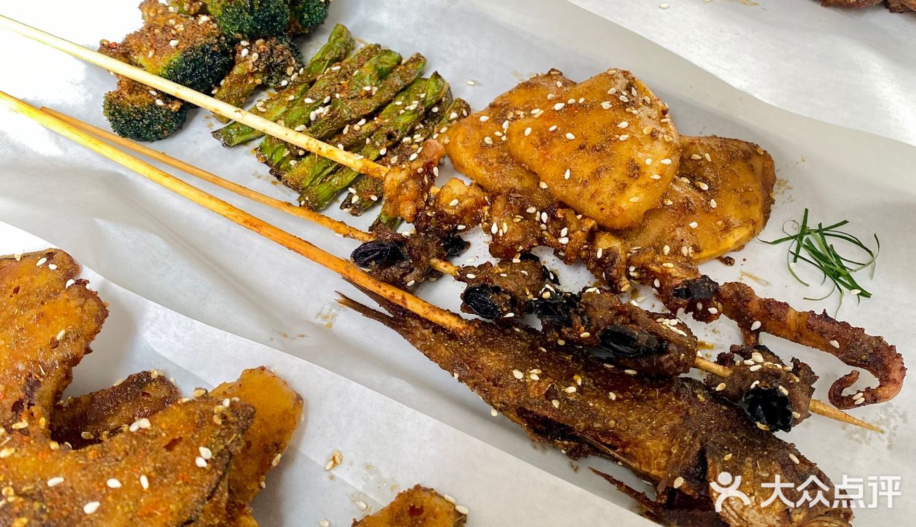开在巷子里的咖啡店